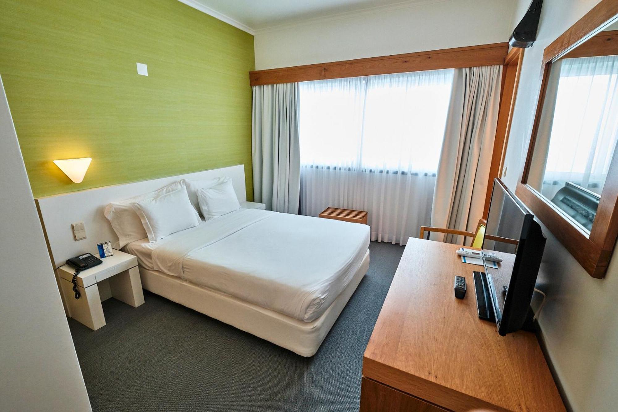 Hotel Varandas Do Atlantico By Ridan Hotels Praia da Vitoria Exterior photo